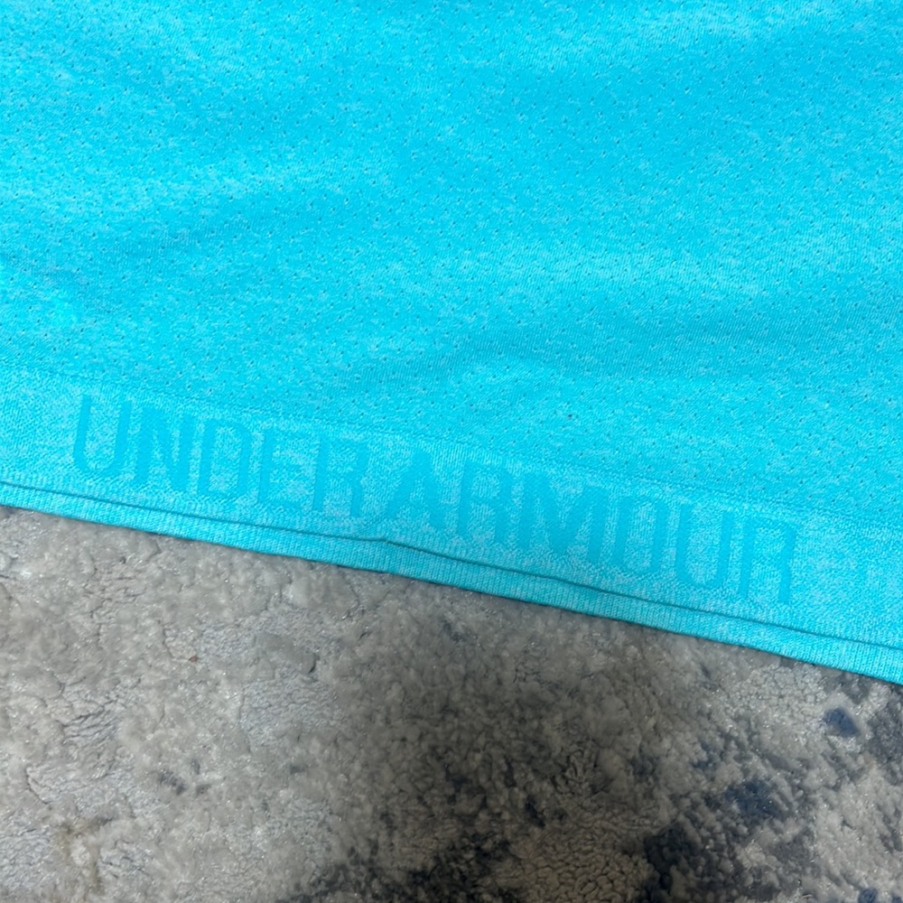 Under Armour Exercise Tank - Picture 2 of 4